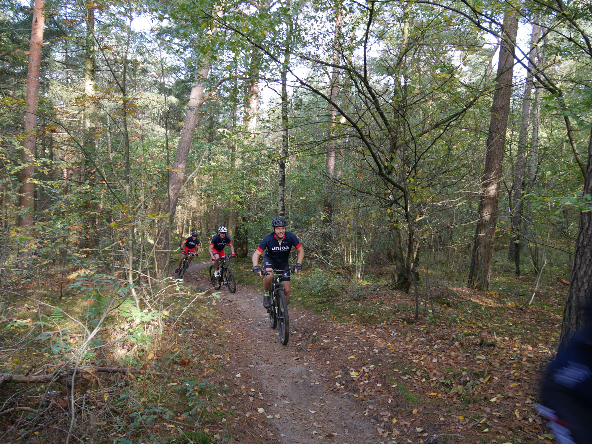 MTB tocht Oosterhout voor Unica Foundation