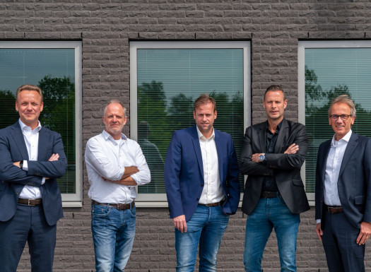Unica neemt Working Spirit over - vlnr Ron van Laar, Frans Scheuneman, Richard Oosterhuis, Jurgen Spoor en John Quist