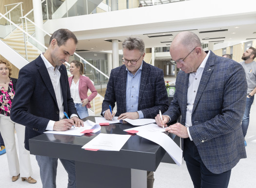 Rijnstate sleuteloverdracht - ondertekening